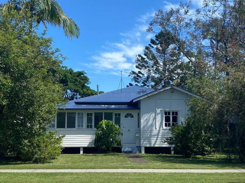 Original Surf Cottage In Heart Of Pottsville Beach - Port Augusta Accommodation 0