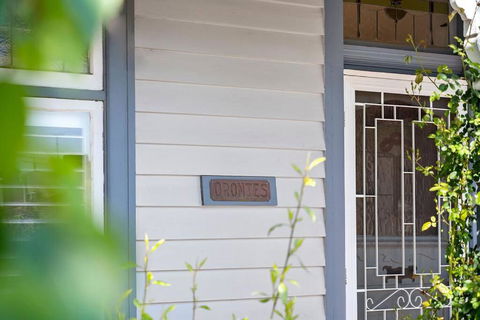 Orontes Cottage - Geelong Rippleside Retreat - Port Augusta Accommodation 0