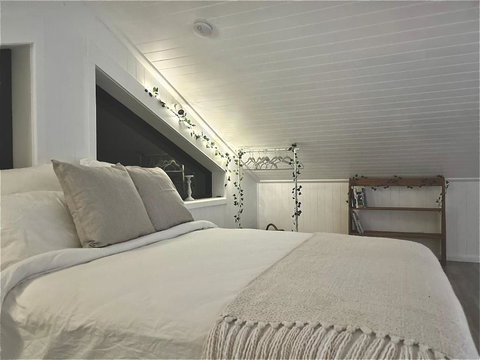 Paisanas Wisemans Ferry - Port Augusta Accommodation 3