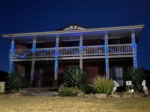 Pelican Retreat - Corporate / Tradie / Family - Port Augusta Accommodation 0