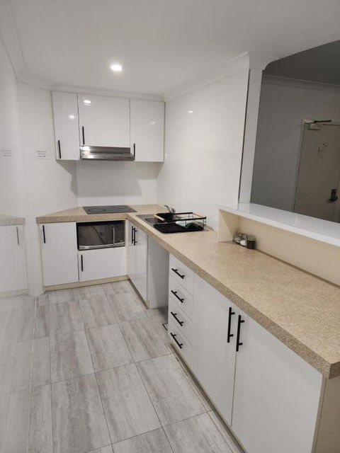 PERTH CBD APARTMENTS - Port Augusta Accommodation 3