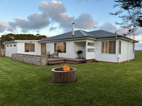 PepperTree Farm Stay - Port Augusta Accommodation 0
