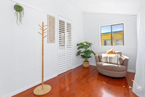 Perfect Cooee Bay Beach Getaway! - Port Augusta Accommodation 1