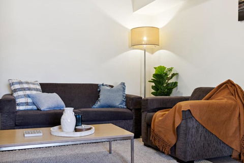Perth City Corporate 1BRD - Port Augusta Accommodation 0