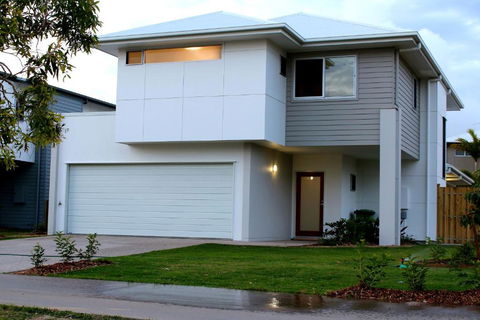 Petrie Beach Holiday Home - Port Augusta Accommodation 0