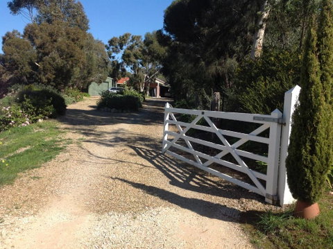 Port Elliot Rural Retreat - Port Augusta Accommodation 0