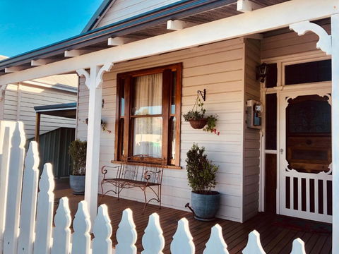 Railway Cottage - Port Augusta Accommodation 2