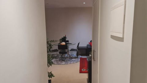 Qure Restaurant And Apartments Canberra Bruce - Port Augusta Accommodation 2