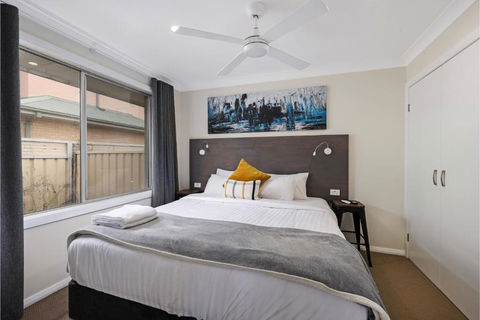 Prickly Pear Stays Jesmond - Short Term Accommodations - Port Augusta Accommodation 0