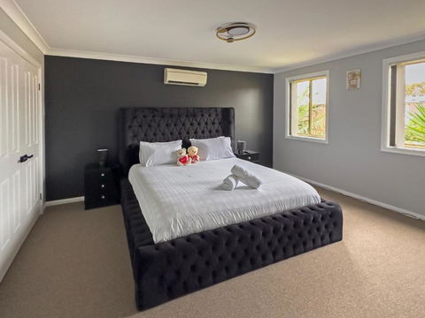 Prestons Dream Holiday 4 Bedroom - Port Augusta Accommodation 0