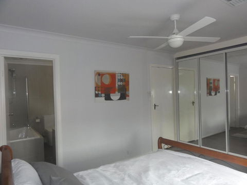 Prime Location & Spacious - Port Augusta Accommodation 1