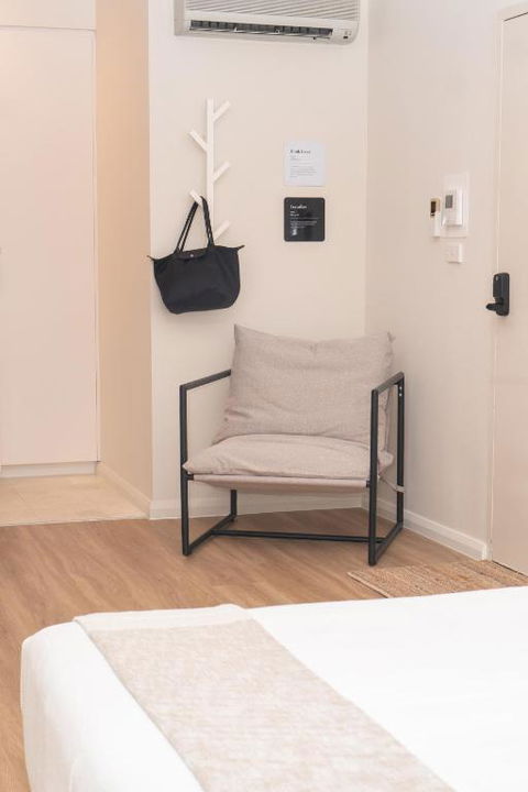 PRIME SPOT: Modern Studio+Balcony Darling Harbour - Port Augusta Accommodation 2