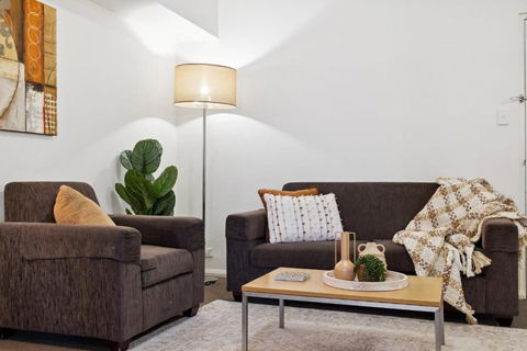 Prized Perth Retreat 1BDR - Port Augusta Accommodation 0
