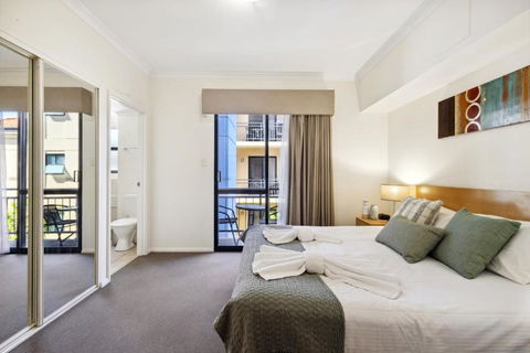 Prized Perth Retreat 1BDR - Port Augusta Accommodation 2