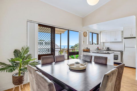 Quaint 2-Bed Beach Abode With Ocean Views - Port Augusta Accommodation 0