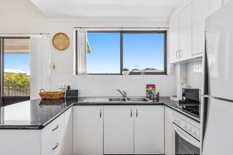 Quaint 2-Bed Beach Abode With Ocean Views - Port Augusta Accommodation 2