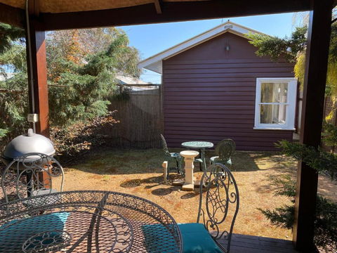 R&R Blue Diamond Luxury Studio Maryborough, Vic - Port Augusta Accommodation 0