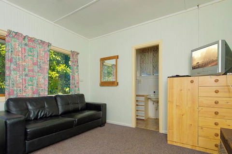 Rainbow Pines Tourist Caravan Park - Port Augusta Accommodation 3