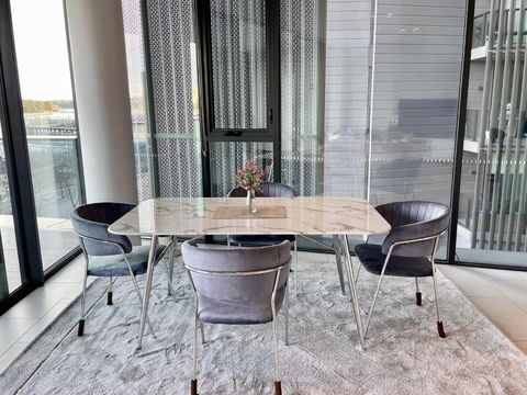 RARE Luxury Waterfront Living - Port Augusta Accommodation 3