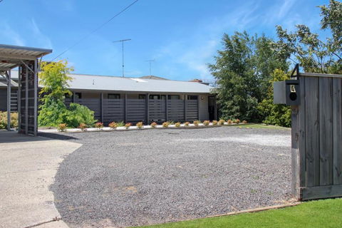 Recharge In Waurn Ponds - Port Augusta Accommodation 3