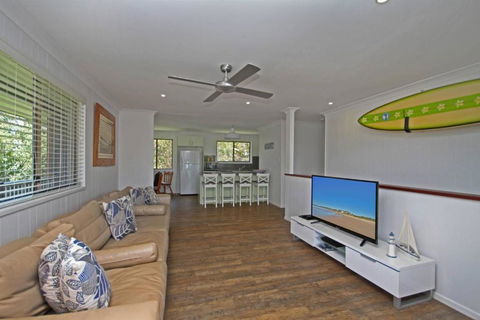 Red Door Beach House - Port Augusta Accommodation 3