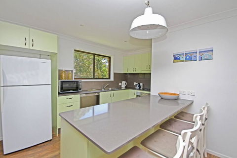Red Door Beach House - Port Augusta Accommodation 1