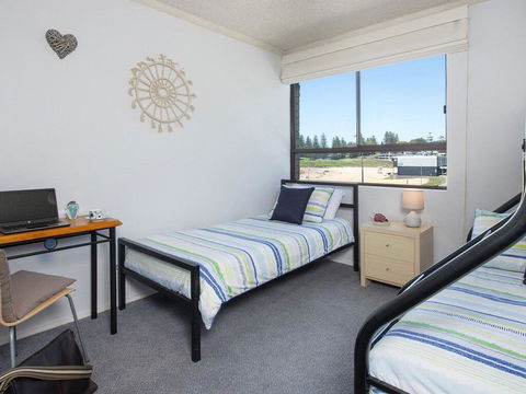 At The Beach - Kiama Surf Beach At Your Doorstep - Port Augusta Accommodation 3