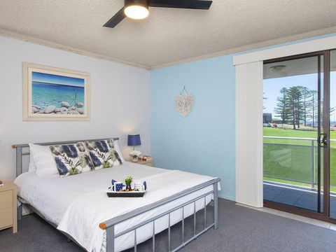 At The Beach - Kiama Surf Beach At Your Doorstep - Port Augusta Accommodation 2