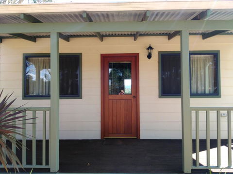 Augusta Chalet - Port Augusta Accommodation 1