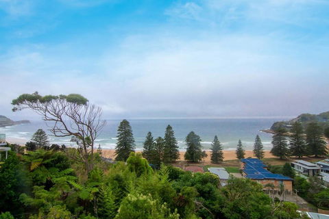 Avoca Heights House /// 4 BDR 2.5 BTH // Direct Ocean Views - Port Augusta Accommodation 3