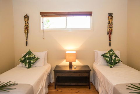 Bali Beach Villa - Port Douglas - Port Augusta Accommodation 1