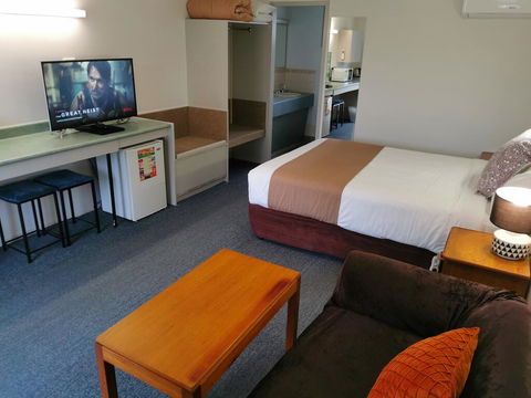 Ballarat Eureka Lodge Motel - Port Augusta Accommodation 3