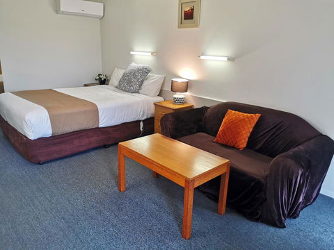 Ballarat Eureka Lodge Motel - Port Augusta Accommodation 2