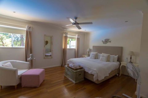 Barefoot Escape - Port Augusta Accommodation 2