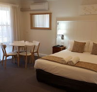 Bathurst Gold Panner - Port Augusta Accommodation