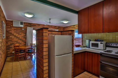 Bayside Holiday Apartments - Port Augusta Accommodation 3