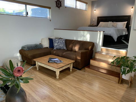 Beach Charm Villa Suite - Port Augusta Accommodation 0