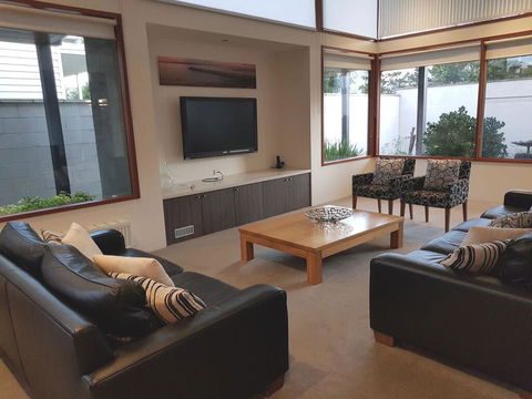 Beach Haven - Port Augusta Accommodation 2
