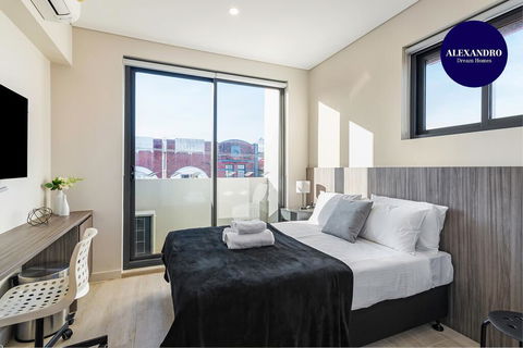 BEACH LOCATION STUDIO // CLOVELLY 5 - Port Augusta Accommodation 0