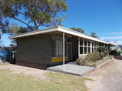 Regatta Point Holiday Park - Port Augusta Accommodation 2