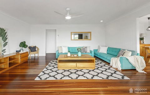 RELAX @48 CLOSE TO BEACH Sleeps 7 - Port Augusta Accommodation 3