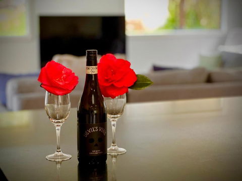 Relaxing 3 Bedroom House With 2 Bathrooms. - Port Augusta Accommodation 1