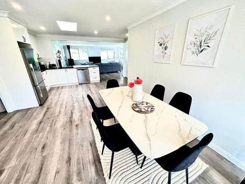 Relaxing 3 Bedroom House With 2 Bathrooms. - Port Augusta Accommodation 2