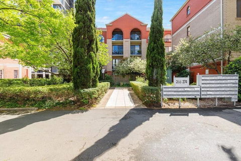 Relaxing Park View 2 Bedrooms Apartment Free Wi-Fi - Port Augusta Accommodation 0