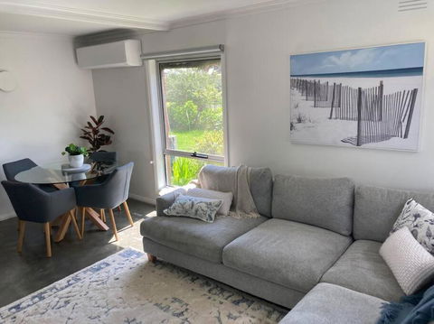 Renovated 2 Bedroom Unit Close To The Main Street - Port Augusta Accommodation 0
