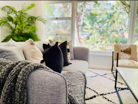 Renovated Charming & Cozy House (Walk To Station) - Port Augusta Accommodation 1