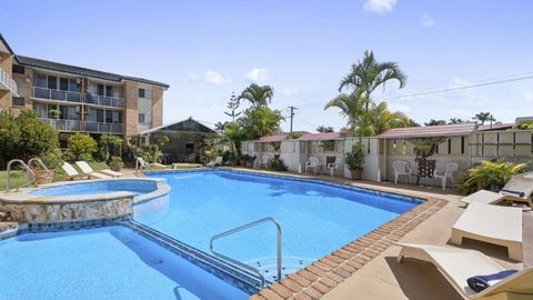 Renovated, Pool, Spa, Beach, Bbq, Sleeps 4 - Port Augusta Accommodation 0