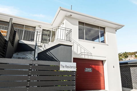 Residence At 165 Great For Large Groups Sleeps 11 - Port Augusta Accommodation 3
