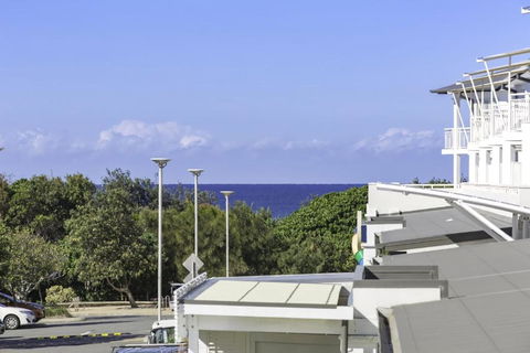 RESORT ON THE BEACH 1219/20 - Port Augusta Accommodation 3