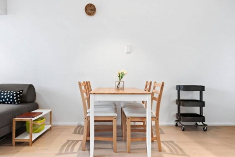Resort-style Docklands Riverview Stay With Parking - Port Augusta Accommodation 3